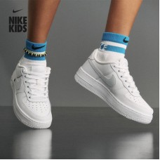 Nike耐克官方儿童AIR FORCE 1大童运动童鞋空军一号小白鞋CT3839 Nike耐克官方儿童AIR FORCE 1大童运动童鞋空军一号小白鞋CT3839