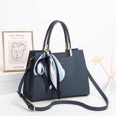 香港代购母亲节礼物手提包女包新款潮中年女士包包妈妈包婚包